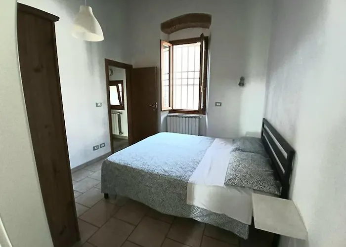 The King's House Apartament *